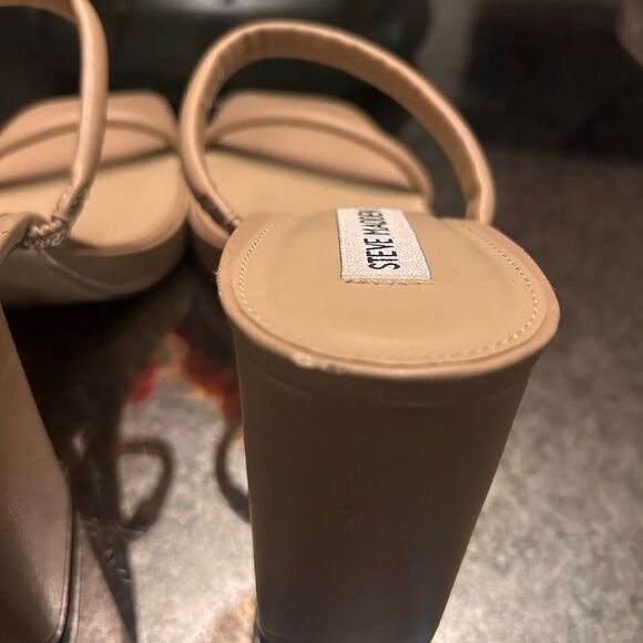 Steve Madden Polly Platform Sandals - Picture 6 of 7